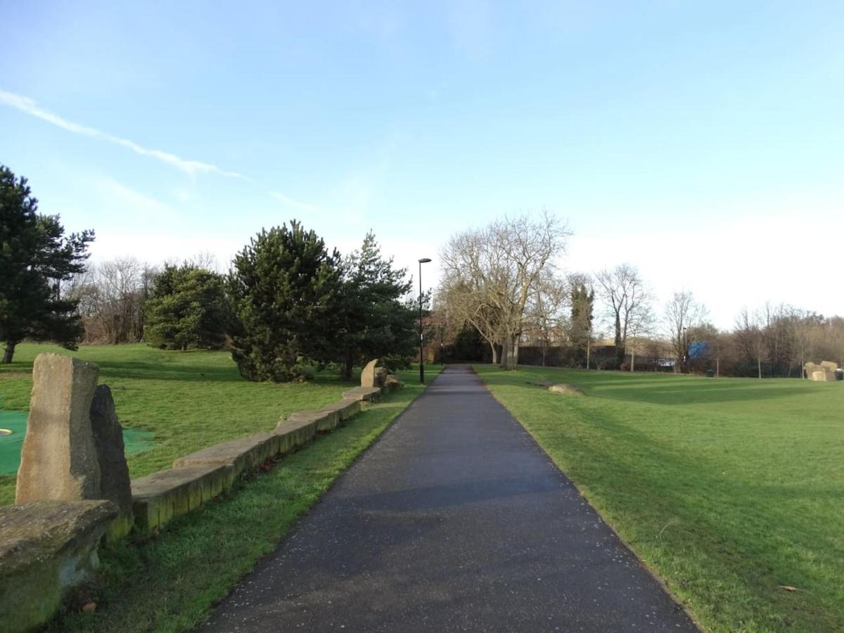 Modern Comfort-family-friendly-near & Peaks Holiday home *